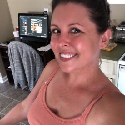 sports mom 🏈🏀🤼‍♂️📣 🧑🏼👩🏻 yoga 🧘🏼‍♀️ cooking 🧑‍🍳