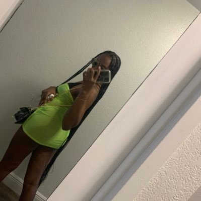 Callherlucky__'s profile picture. SKW MOMMY 💚