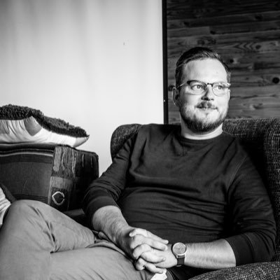 ne tik vien, bet arī Rīgas domes deputāts un partijas #VIENOTĪBA ārlietu sekretārs. Member of Riga City Council and International Secretary #VIENOTĪBA party