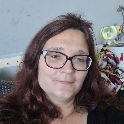 emilyrayner83's profile picture. I can help you with your self care goals with amazing bath, body and home fragrance products which not only smell amazing but are kind to your skin.