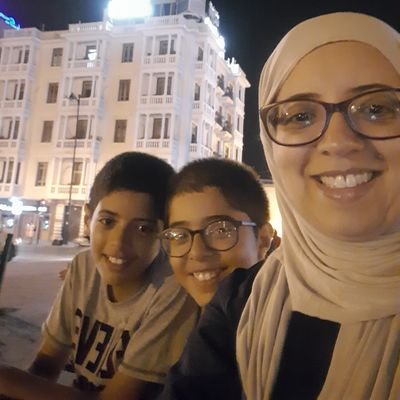 يَا أَيُّهَا الَّذِينَ آمَنُوا لَا تَخُونُوا اللَّهَ وَالرَّسُولَ وَتَخُونُوا أَمَانَاتِكُمْ وَأَنتُمْ تَعْلَمُونَ