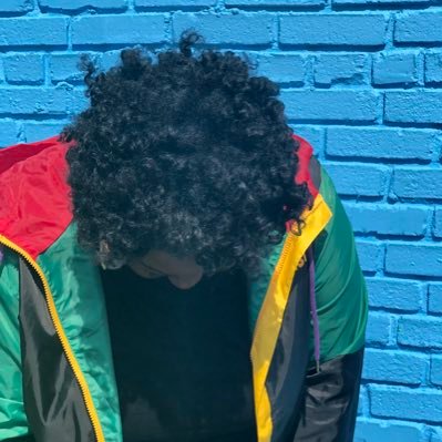 TheOnlySupaBad's profile picture. A riddle wrapped up in an enigma🇯🇲❤️