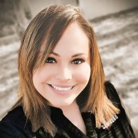 Ashley Gilbreath - @AshleyGilbreat6 Twitter Profile Photo