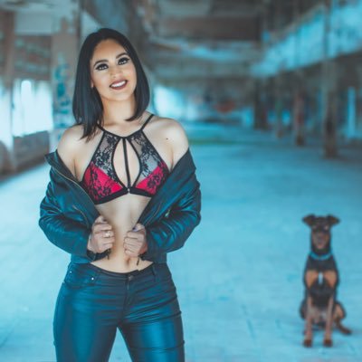 Nadianjh's profile picture. 