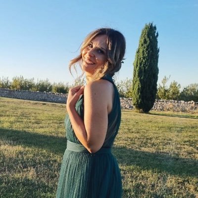 Veracomunica's profile picture. Art Director and graphic designer for Vera Comunicazione: @Vcomunicazione. Membro del CD @igersitalia #foodie and #social - Community Manager @igersbat