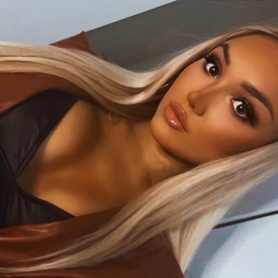 instagram: samanthax_leigh