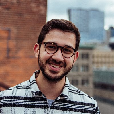 I tweet about politics and a little tech / Maker of @ourpoliticsca / @Shopify Principal eng / Married to @stacieha