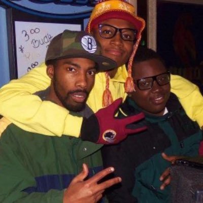 🎧DJ/PROMOTER, SYRACUSE,NY✈️📌 IG/SC: 2LIVE315 #LONGLIVESHA #RIPRAHMS #SHEED44 All the guys🙏🏾