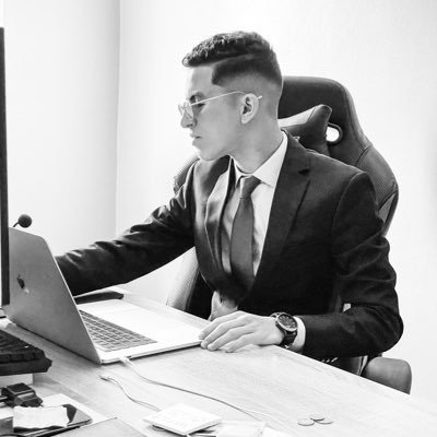 h_diepo's profile picture. I specialize in ASO and UI/UX Design 📲