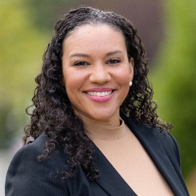 aelainathomas's profile picture. I deeply believe that every school should have a partner school. Creating human connections and understanding is a gift we can afford.