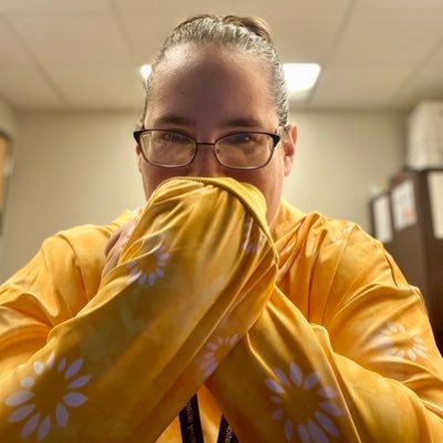 weatherobsgirl's profile picture. Weather lover with my head always in the clouds….quite literally