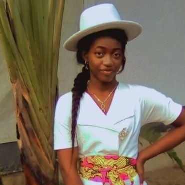 Ambitieuse ,dynamique et ouverte d'esprit, experte en Réseau informatique, ex Présidente Nationale MAJ RDC,Ambassadrice et Coach en Droit sexuel et Reproductif.
