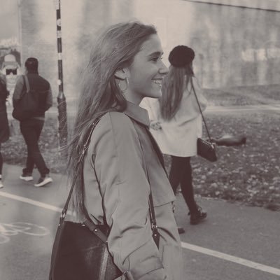 monicasanjose12's profile picture. 