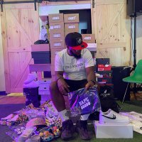 Follow The Dot (@mdot_live) 's Twitter Profile