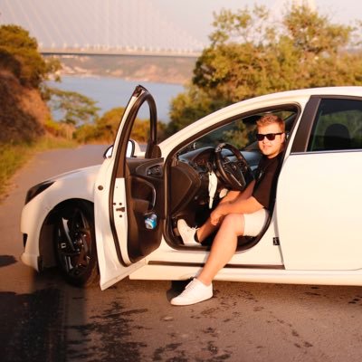 Feyzullahkrtls's profile picture. #BEU                                                                                  @FEYZULLAHKURTULUS