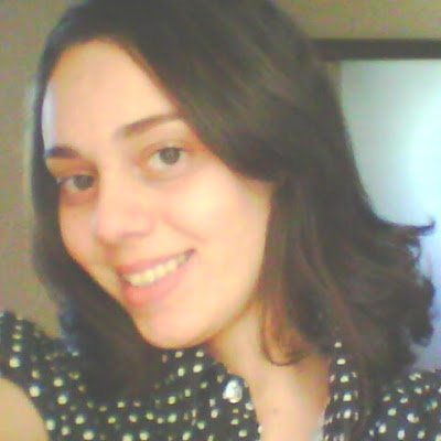 JsscaOliveira's profile picture. Igual a um comercial de perfume. Tudo muito legal, mas ninguém entendeu nada...