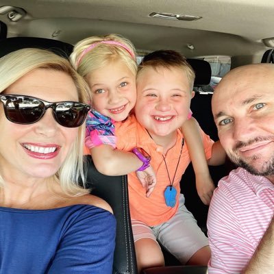 heatherbarnes21's profile picture. 