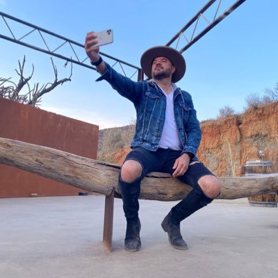 rodrigoarriolat's profile picture. 