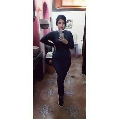 Sheell96's profile picture. Holi 🤗 🧚‍♀️