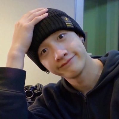 ikookfevil's profile picture. 𓄼 ۫ Multifandom. Best channista & jiminista ♥︎