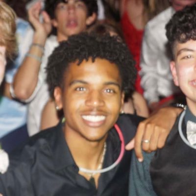 imzionyoung's profile picture. !Hoop🏀