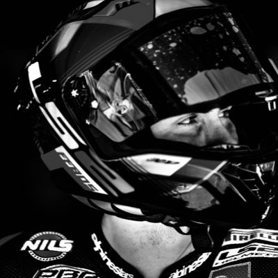 lorisbaz Profile Picture