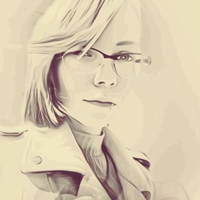 LilithRavn's profile picture. Lilith Ravn - aktiv blogger med skrivegleden i blodet. Kreativ, engasjert og glad i store ord. Jeg engasjerer meg i samfunnet, og venter på mer - alltid.