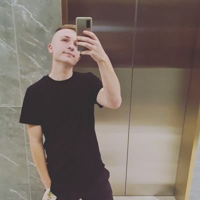 āļø - ā / š - ā / ā¤“ļø - ā / Life Path 6ļøā£
Tarot Reader | Vegan | Queer | Vaccinated