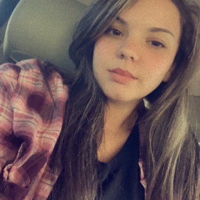 KeishlaLyn's profile picture. Wife 💍, Twin mom 💜💙, Health Care Worker 👩🏻‍⚕️