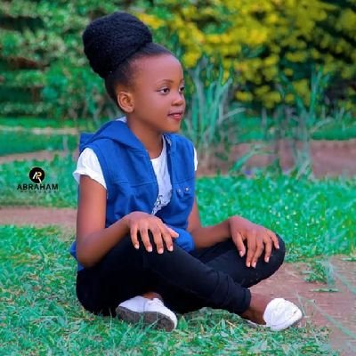 bae_wanderz's profile picture. Beautiful minds are rare