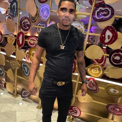 Instagram: @MadMaxxJ Snapchat👻: Bankrollll-B #TheBossAndTheMuscle