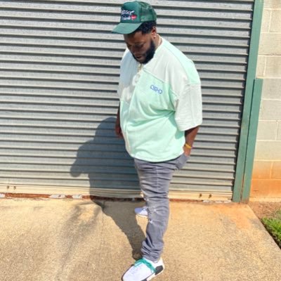 ΩΨΦ Co-Owner of @jetlagtv_ LIVE GAMEDAY EAGLES COMMENTARY🦅🏈 TheOlineGuru