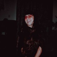 🖤 (@shainaspins) 's Twitter Profile