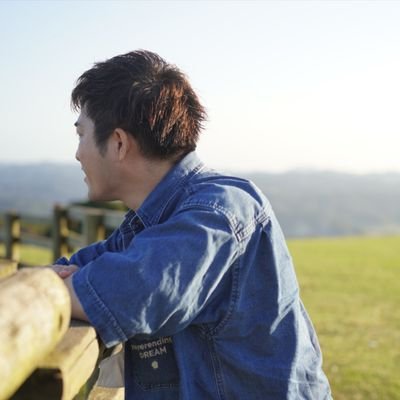 Reo_0010's profile picture. H5 カメラ好き
EOS RP/X-S10/PEN-F ダイエット中
よろしくお願いします！

ロックフェス行きたいです