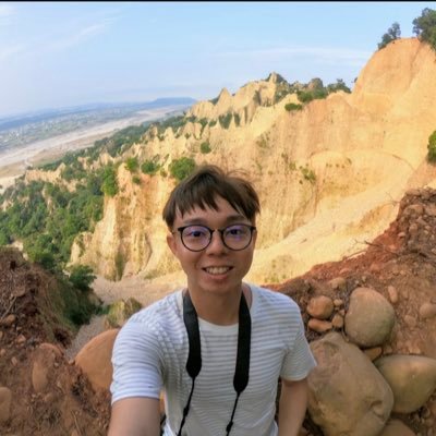 YongChenSu's profile picture. Hi, I’m a Front-End Developer