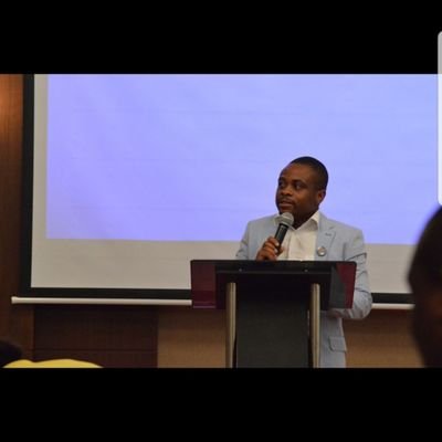 vaChimheno's profile picture. You will never walk alone