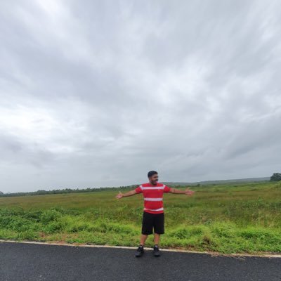 nnnttt34's profile picture. Future Lawyer.  United World School Of Law🏫.