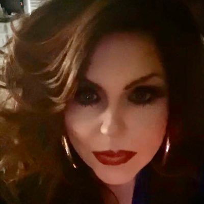Sexy educated  “gurl”  seeking  ……    I ♥️ Latino, dark & black gentlemen. 💋 Chillin,  I’m Often a secret but lookin for guys w balls to claim this prize.