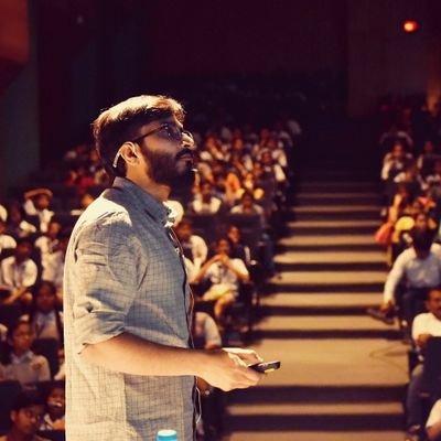 Swagat_arhsiM's profile picture. BigBang🍵🌌 and Black Holes⚫|Postdoc @UniofNottingham (PhD in Cosmology from @IUCAApune): Physics|Cricket|Trekking🏞|Evolutionary Biology|Fashion|History🇮🇳☮