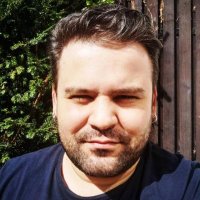 hobbit who eats toasties (@tostyiyenhobbit) 's Twitter Profile