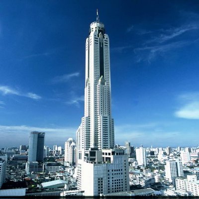 Baiyoke sky hotel ,rising 88-storeys above bangkok's skyline, Thailand's tallest hotel
. タイで一番の高層ホテルバイヨークスカイですContact (66)2656-3000