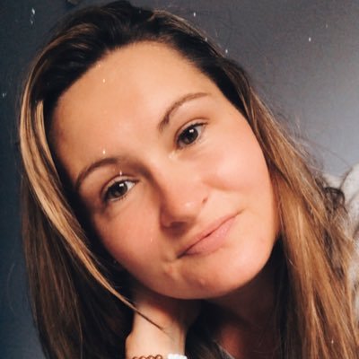 MissEmma4's profile picture. Smile!