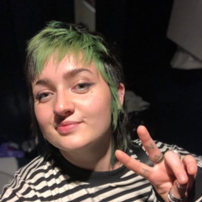 chainsaw_baby_'s profile picture. my name is sasha and I may not know the words but I know the fucking vibes // insta: @chainsaw_baby // she/they