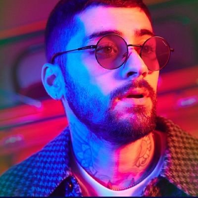 LittleZquaad's profile picture. Lol ur not Zayn Malik.
1D 💘
Shawn Follow : 15-11-2015 / 18:30 ★.