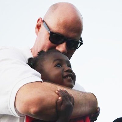 Writergeek29's profile picture. Why does reality have to be so damn real?