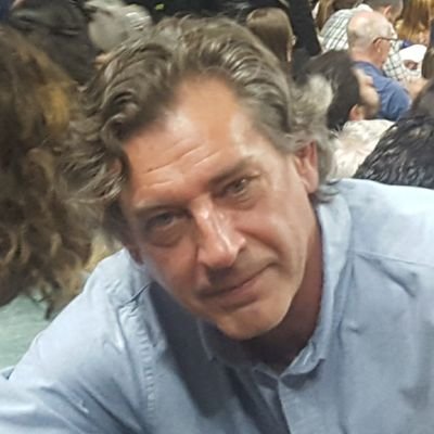 AngelQuintian's profile picture. Ingeniero agrónomo. Español. 
Politólogo/a: ser tonto como un zapato y un sectario nivel fanático religioso. Todo ello aderezado con bastante soberbia