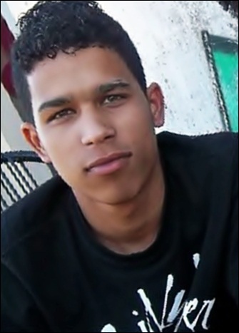-Quem mαndou eu nαscer em um mundo onde sonhos são αpenαs sonhos .