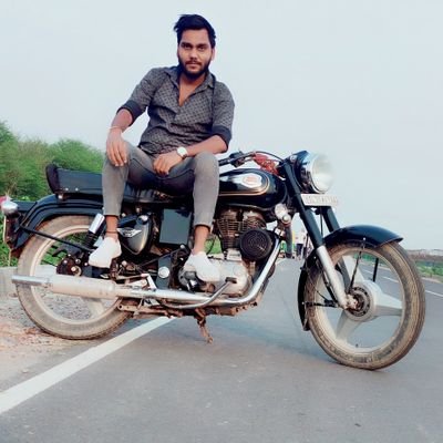 SachinR0707's profile picture. Love Is Not A Crime👫