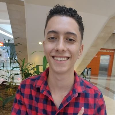 Camilo_L_F's profile picture. 