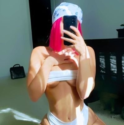 new account. 18+,💦😼tribute on OF! no DMs Sc: Vanessasapri